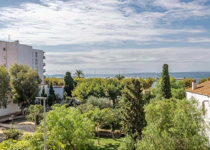 Apartamento Frente Al Mar Roses